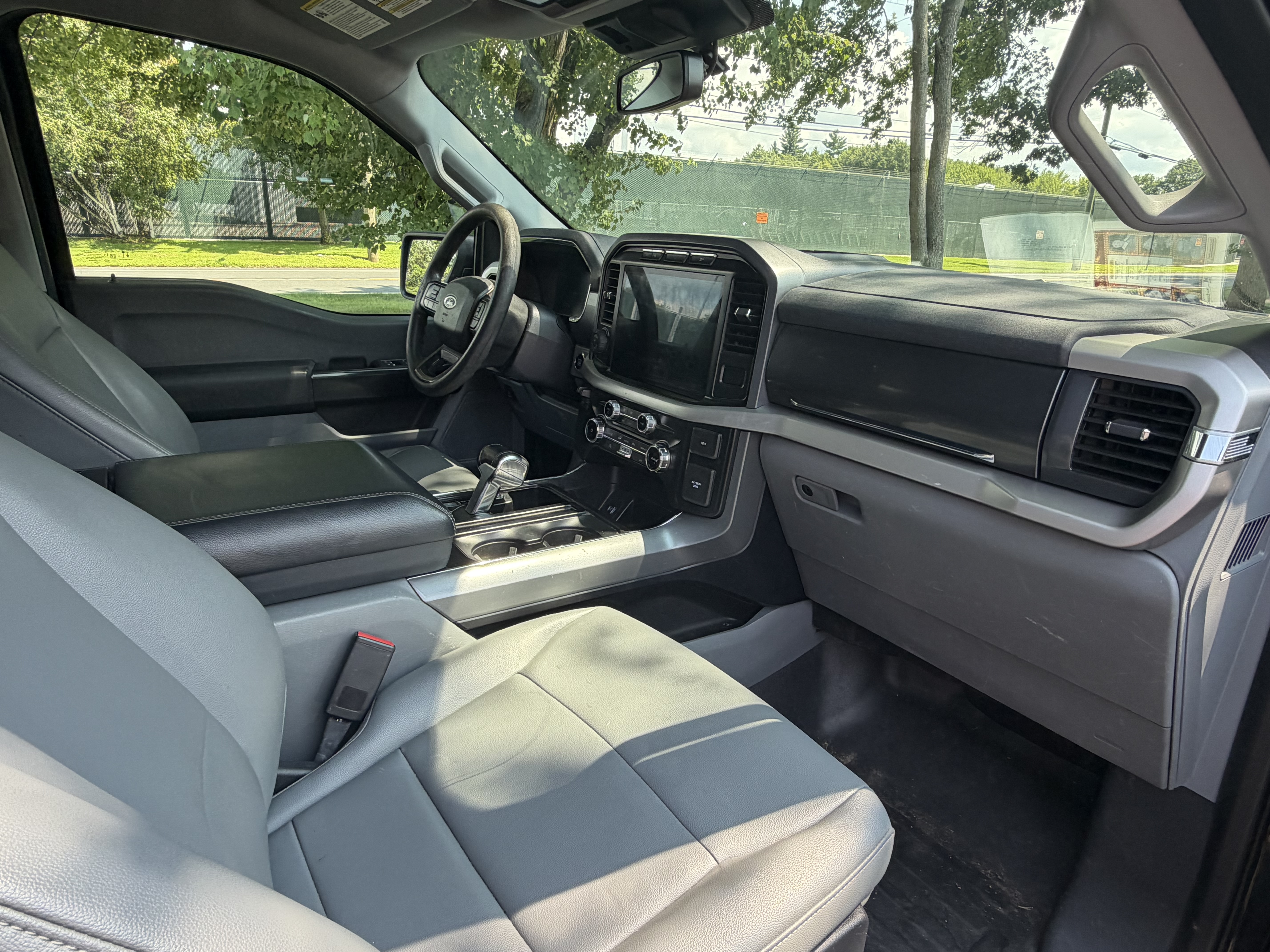 Used 2022 Ford F150 Lightning Pro w/ Tow Technology Package AWD/4WD image 10