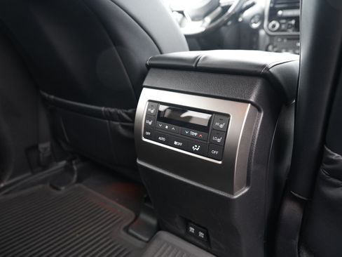 Used 2023 Lexus GX 460 Luxury image 20