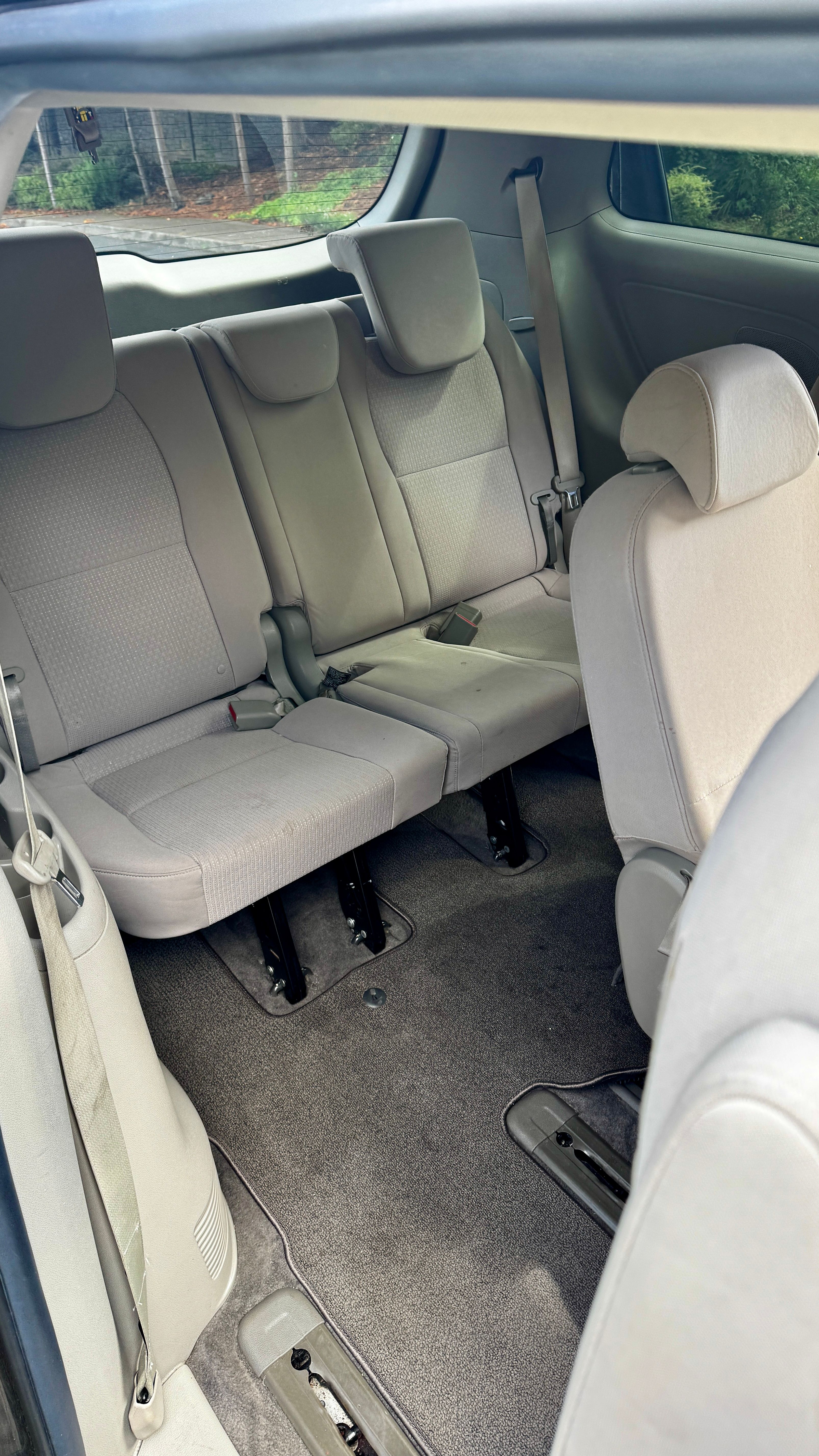 Used 2017 Kia Sedona LX FWD image 12