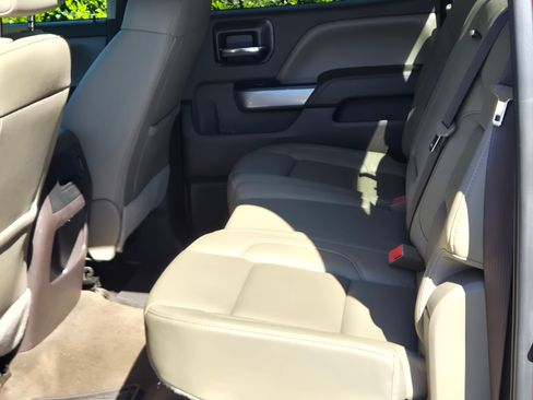 Used 2017 Chevrolet Silverado 1500 LTZ Z71 w/ LTZ Plus Package image 2