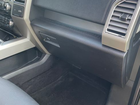 Used 2015 Ford F150 Lariat w/ Equipment Group 502A Luxury image 20