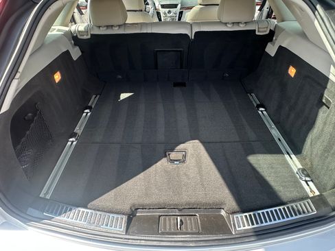 Used 2010 Cadillac CTS Luxury RWD image 11