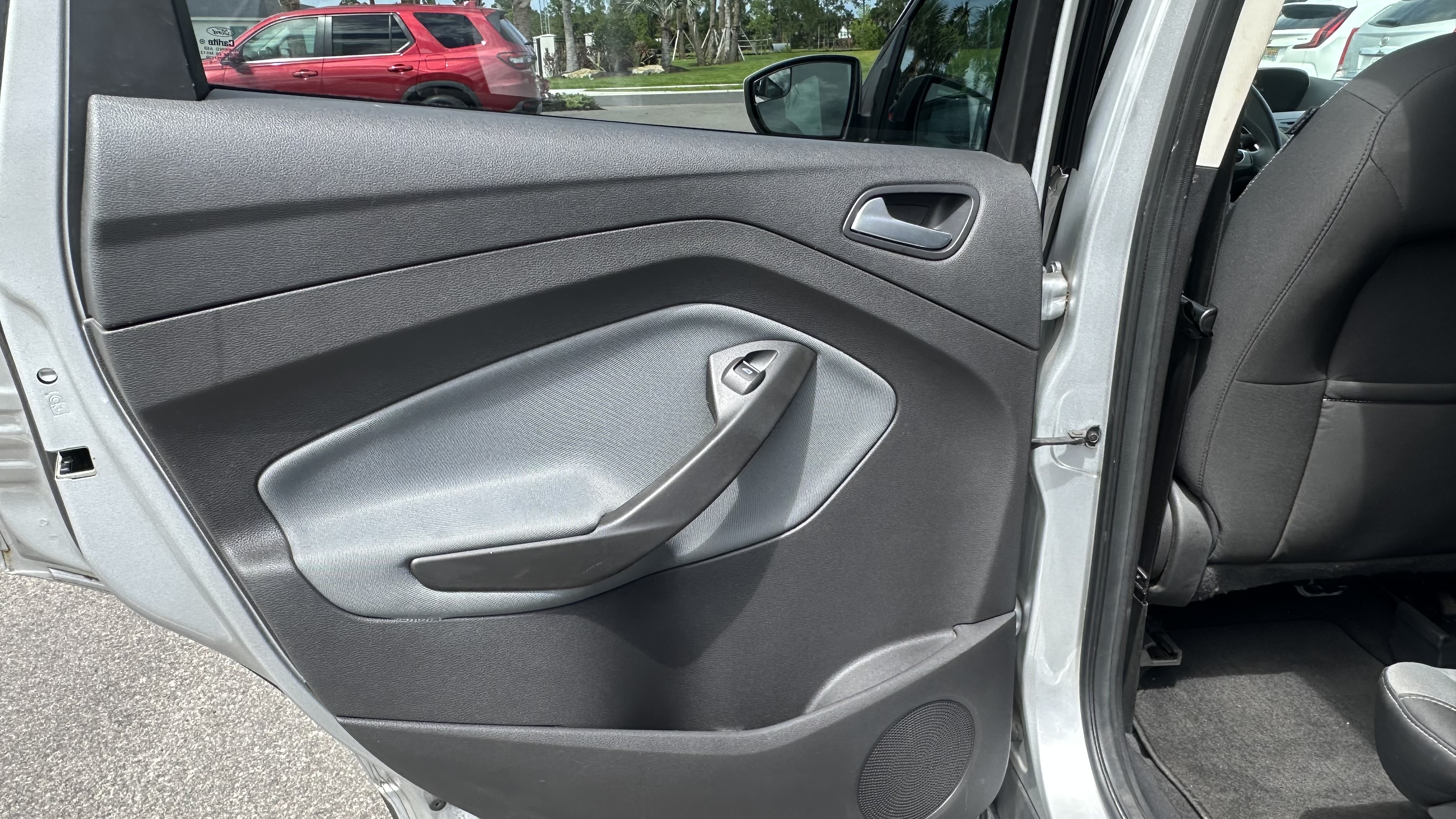 Used 2013 Ford Escape SE AWD/4WD image 16