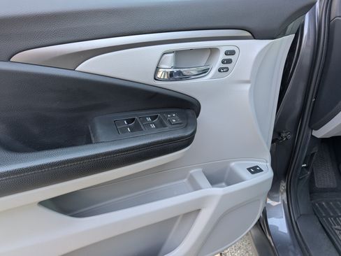 Used 2021 Honda Pilot EX-L image 13