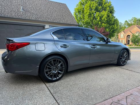 Used 2016 INFINITI Q50 Red Sport 400 AWD/4WD image 5