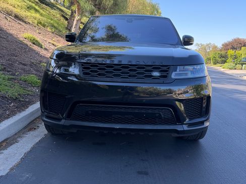Used 2020 Land Rover Range Rover Sport SE AWD/4WD image 4