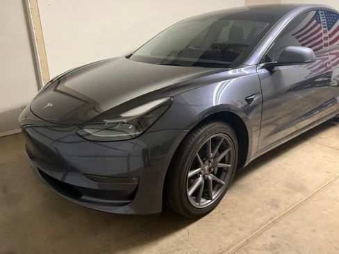 Used 2022 Tesla Model 3 Long Range image 2
