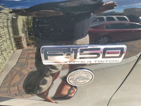 Used 2006 Ford F150 XLT image 8