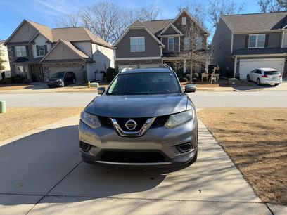 Used 2015 Nissan Rogue SV w/ SV Premium Package