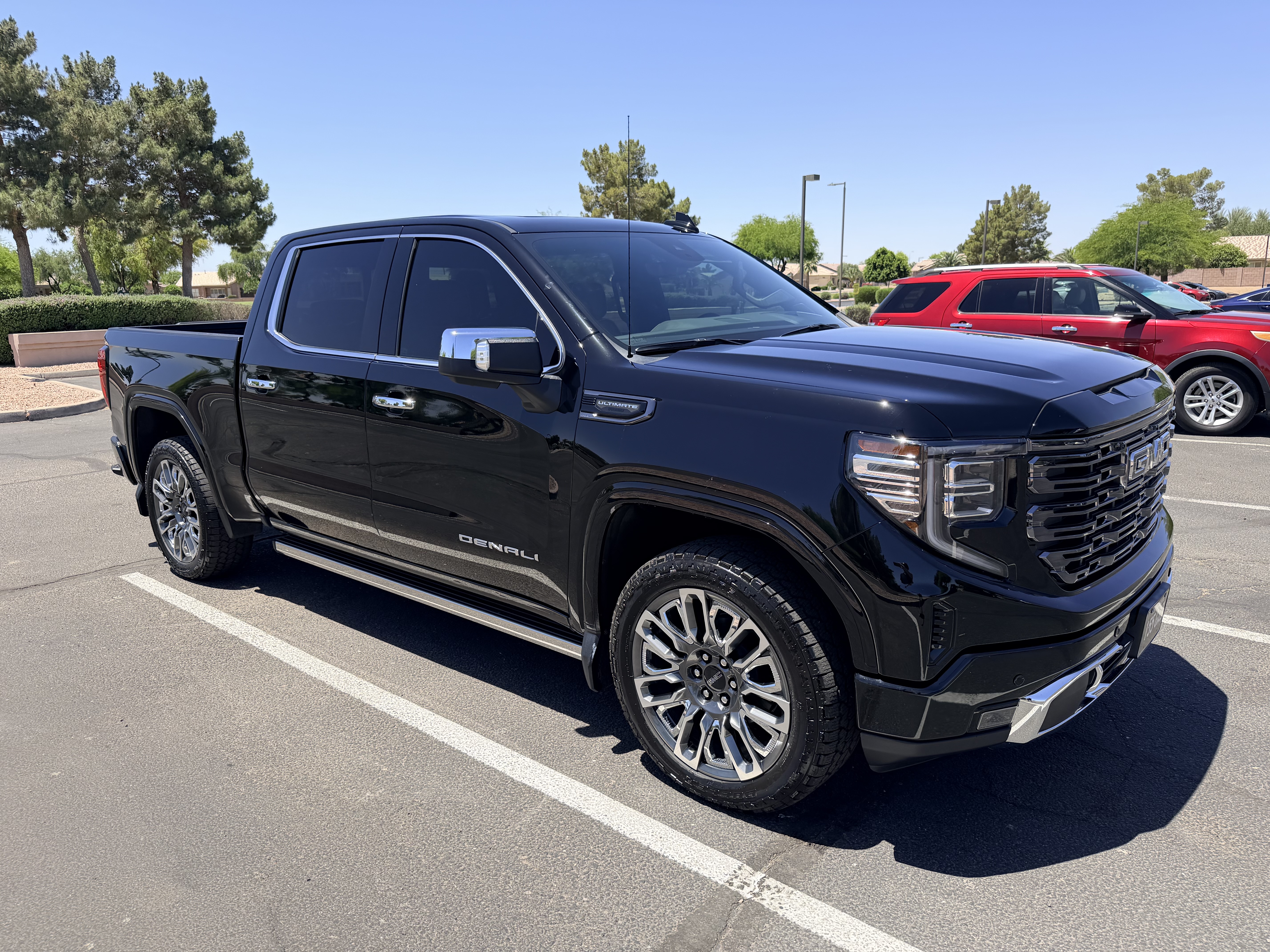 Used 2025 GMC Sierra 1500 Denali Ultimate AWD/4WD image 9