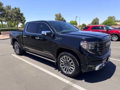 Used 2025 GMC Sierra 1500 Denali Ultimate AWD/4WD image 9