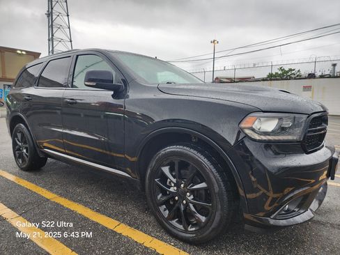 Used 2018 Dodge Durango GT w/ Premium Group image 2