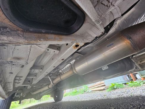 Used 2020 Freightliner Sprinter 2500 RWD image 17