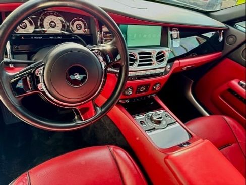 Used 2015 Rolls-Royce Wraith RWD image 9