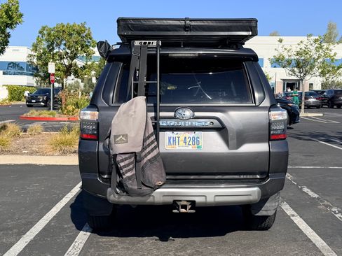 Used 2016 Toyota 4Runner Trail image 5