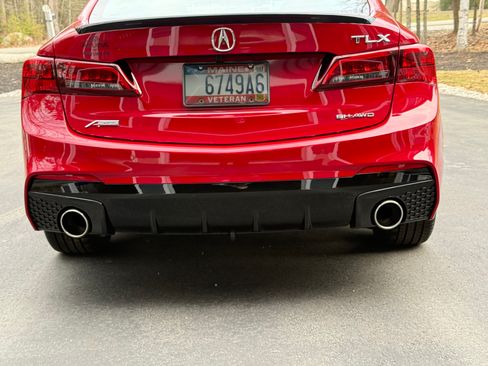 Used 2019 Acura TLX V6 w/ Technology & A-SPEC Pkg AWD/4WD image 12