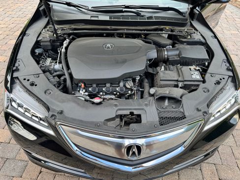 Used 2017 Acura TLX V6 w/ Technology Package FWD image 15
