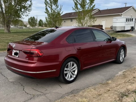 Used 2019 Volkswagen Passat 2.0T Wolfsburg w/ Wheels & Sunroof Package FWD image 15