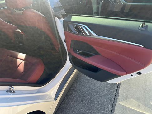 Used 2022 BMW i4 eDrive40 image 20