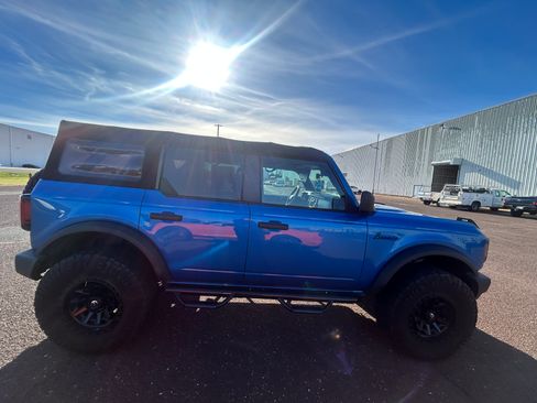 Used 2022 Ford Bronco Big Bend image 5