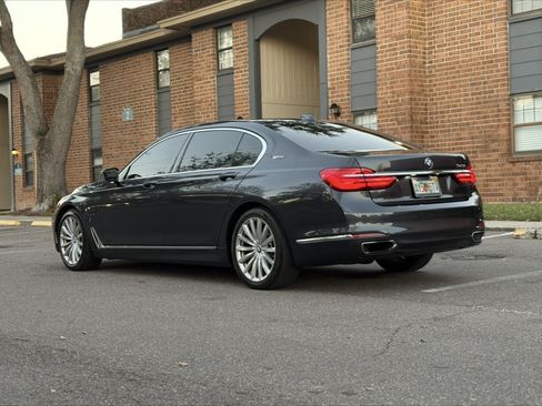 Used 2017 BMW 740e xDrive image 6