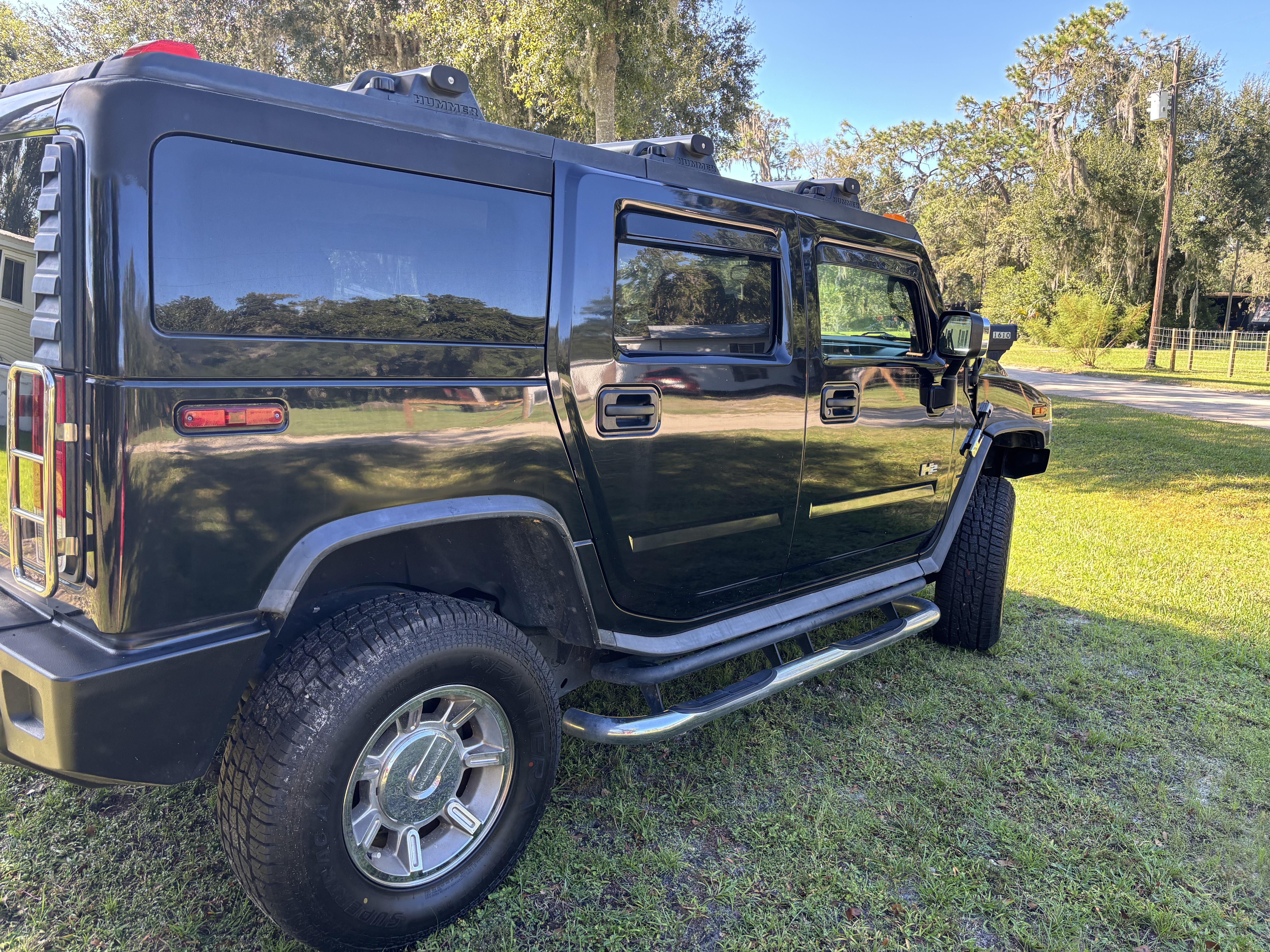 Used 2005 HUMMER H2 w/ Preferred Equipment Group AWD/4WD image 6