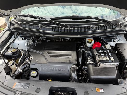 Used 2018 Ford Explorer Sport image 26