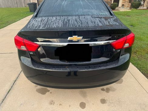 Used 2017 Chevrolet Impala LT FWD image 9