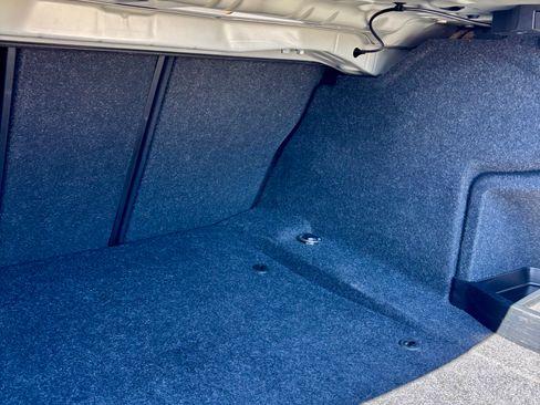 Used 2017 BMW 330i Sedan image 26