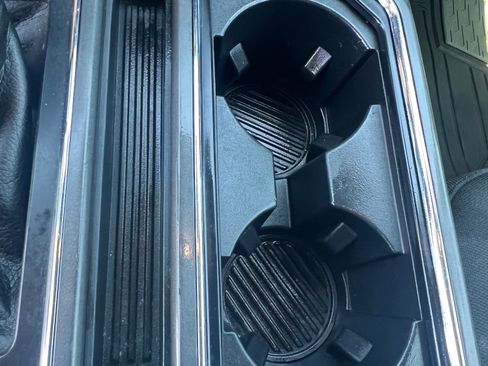 Used 2017 Ford F150 XLT w/ Equipment Group 302A Luxury image 24