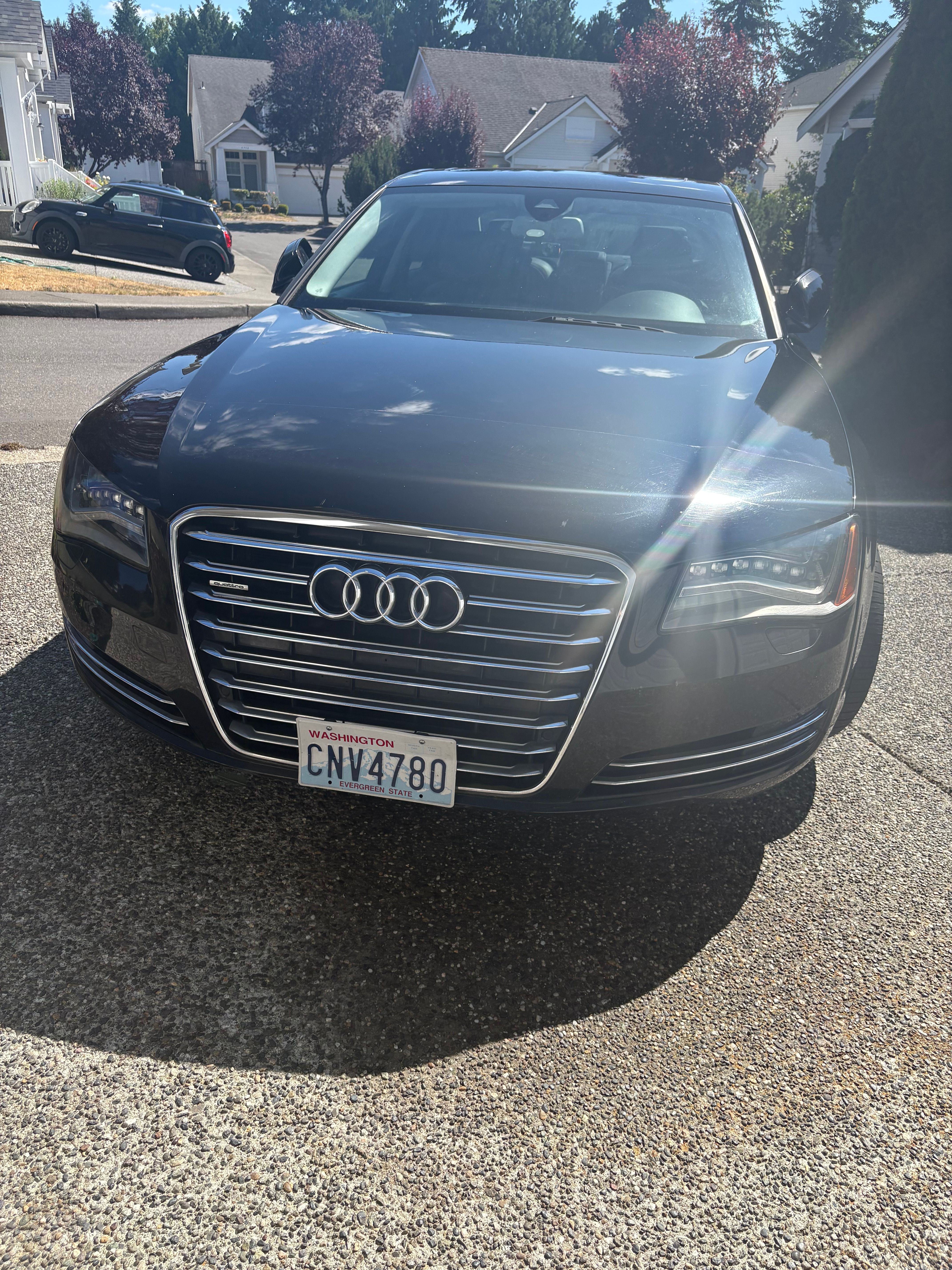 Used 2013 Audi A8 3.0T AWD/4WD image 2
