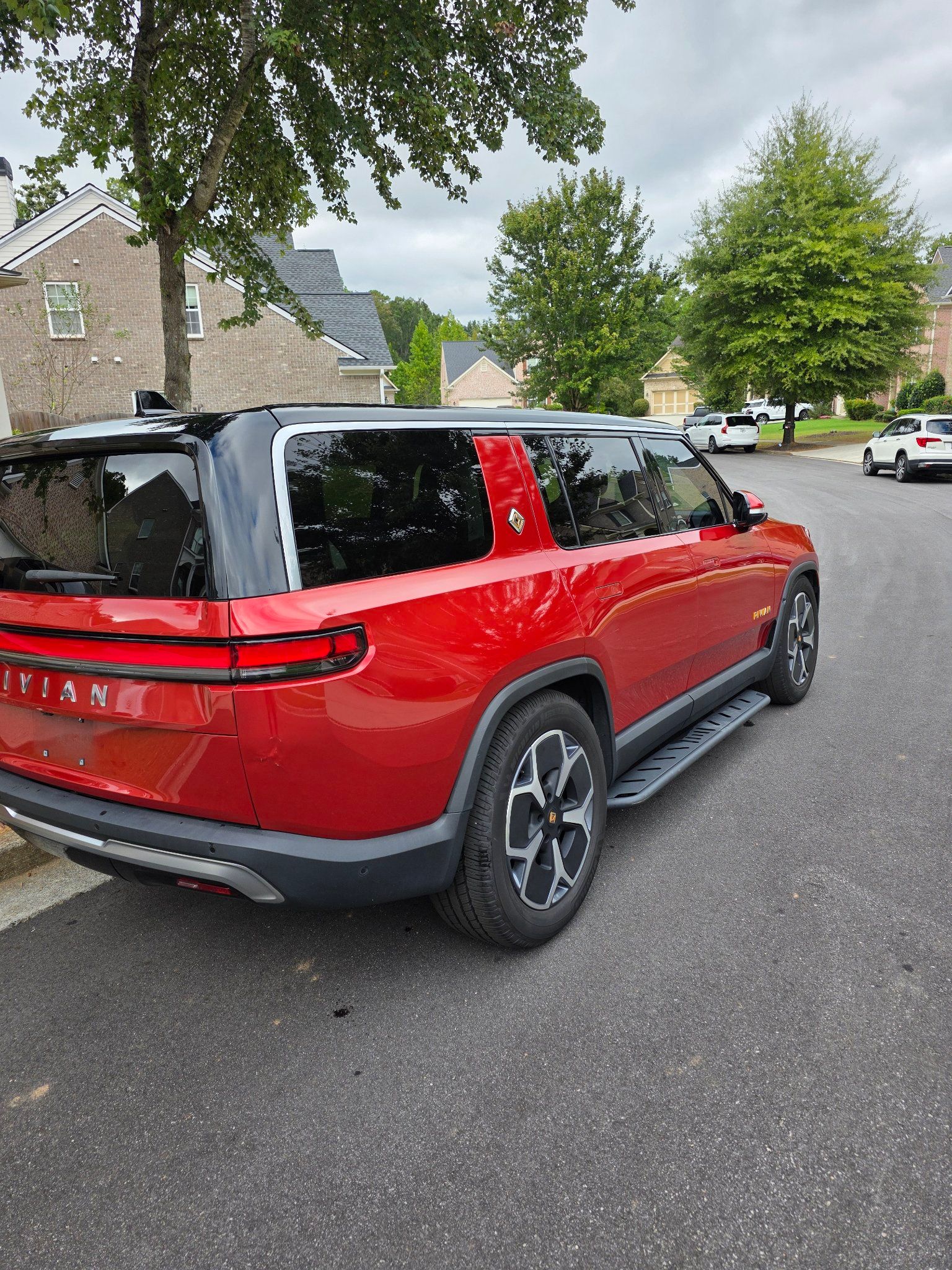 Used 2023 Rivian R1S Adventure Quad AWD/4WD image 19