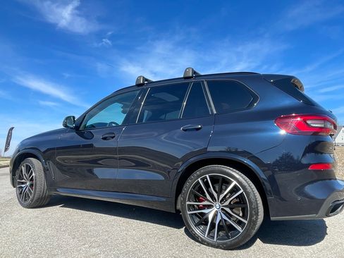 Used 2021 BMW X5 M50i w/ Executive Package image 6