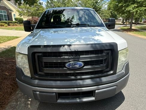 Used 2014 Ford F150 XL RWD image 2