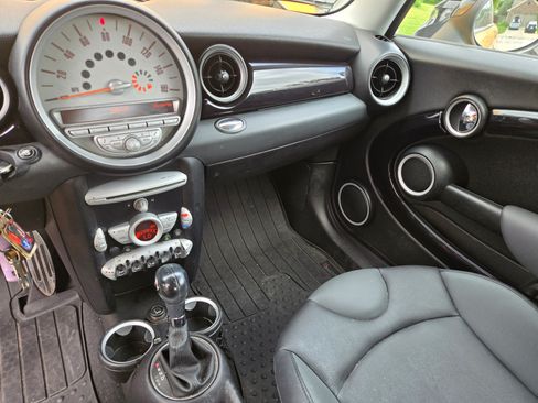Used 2009 MINI Cooper S FWD image 5