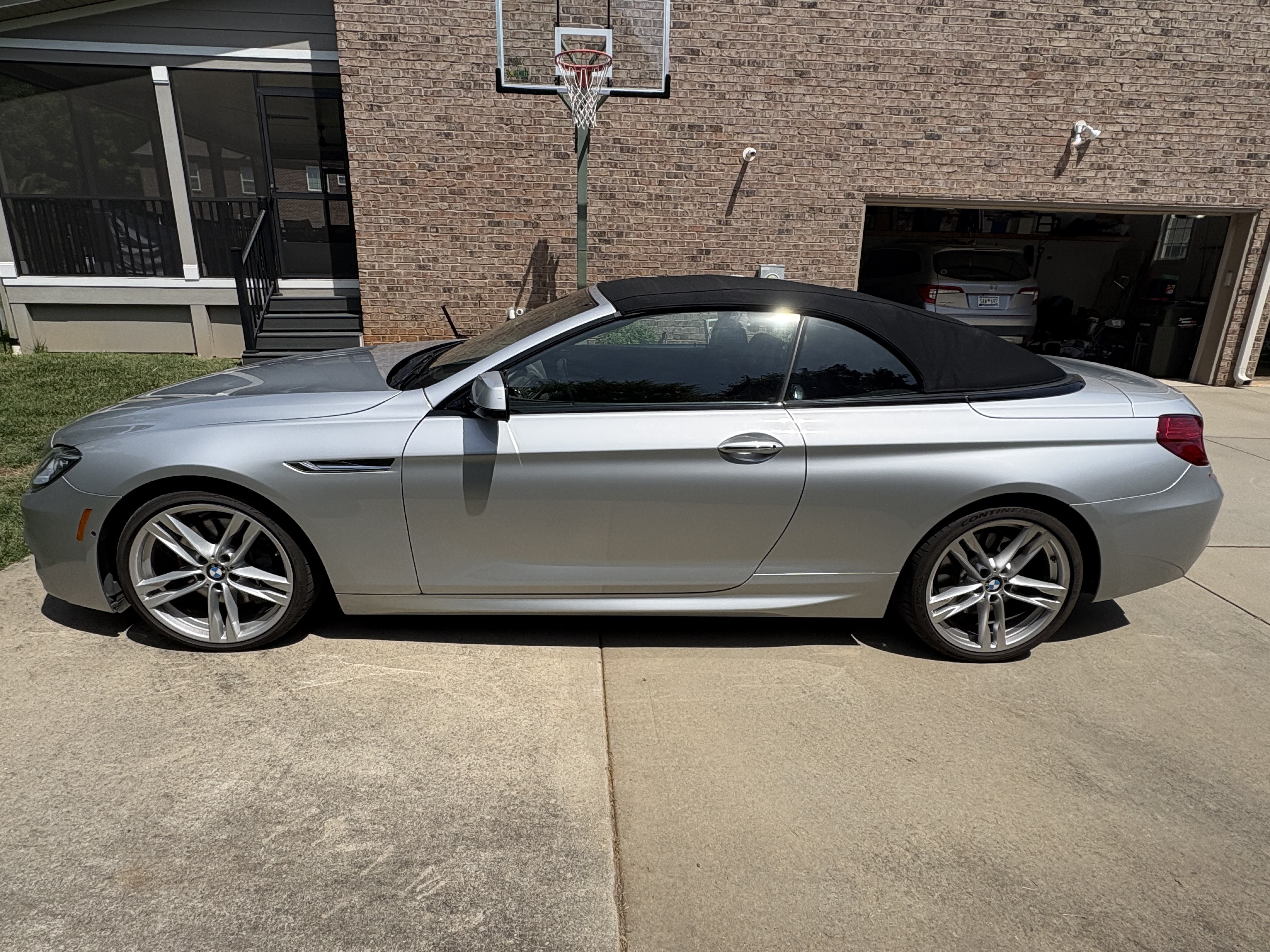 Used 2015 BMW 650i Convertible RWD image 2