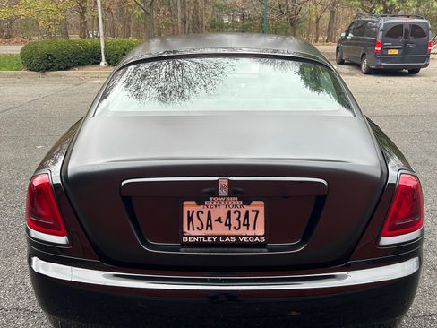 Used 2018 Rolls-Royce Wraith RWD image 9