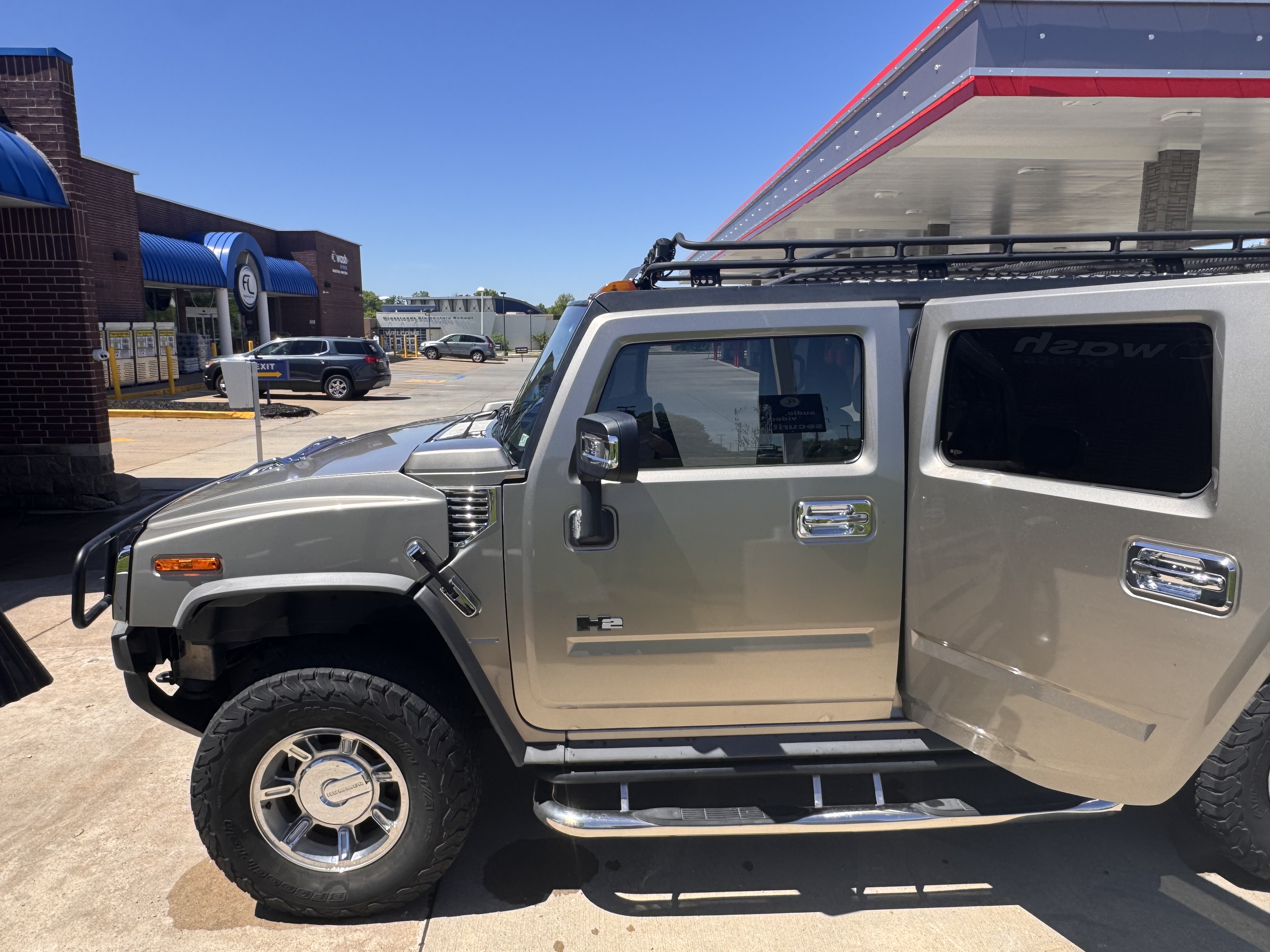 Used 2007 HUMMER H2 AWD/4WD image 16