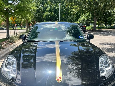 Used 2018 Porsche Macan AWD/4WD image 6