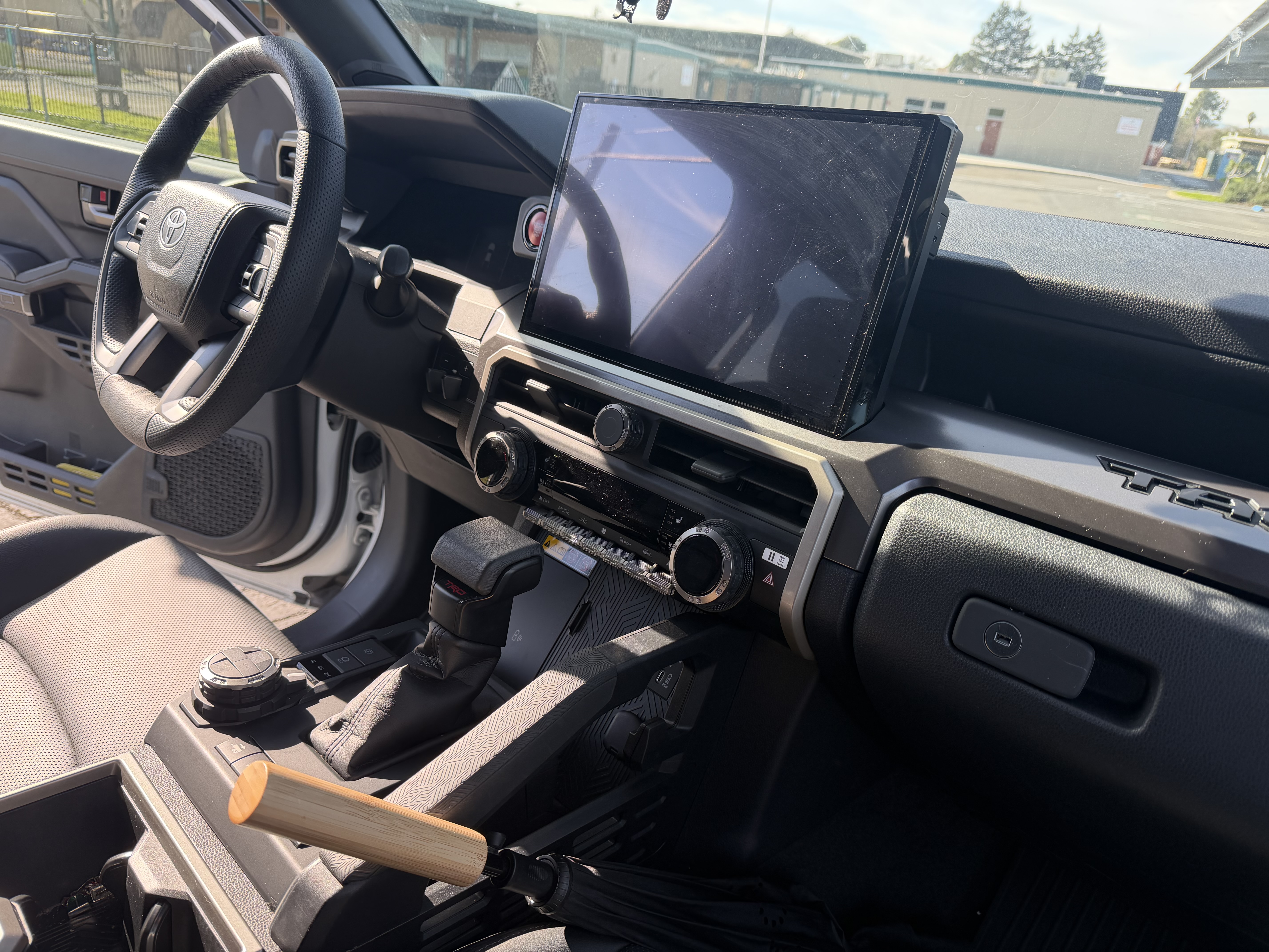 Used 2024 Toyota Tacoma TRD Off-Road w/ TRD Off Road Premium Package AWD/4WD image 20