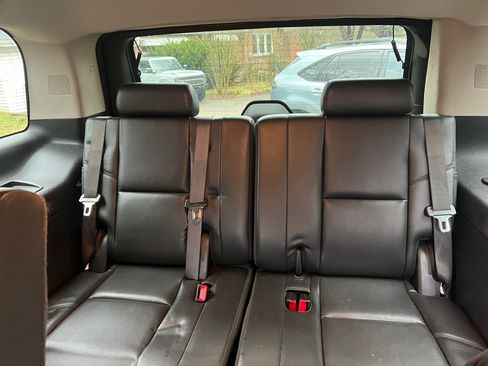 Used 2010 GMC Yukon Denali image 14