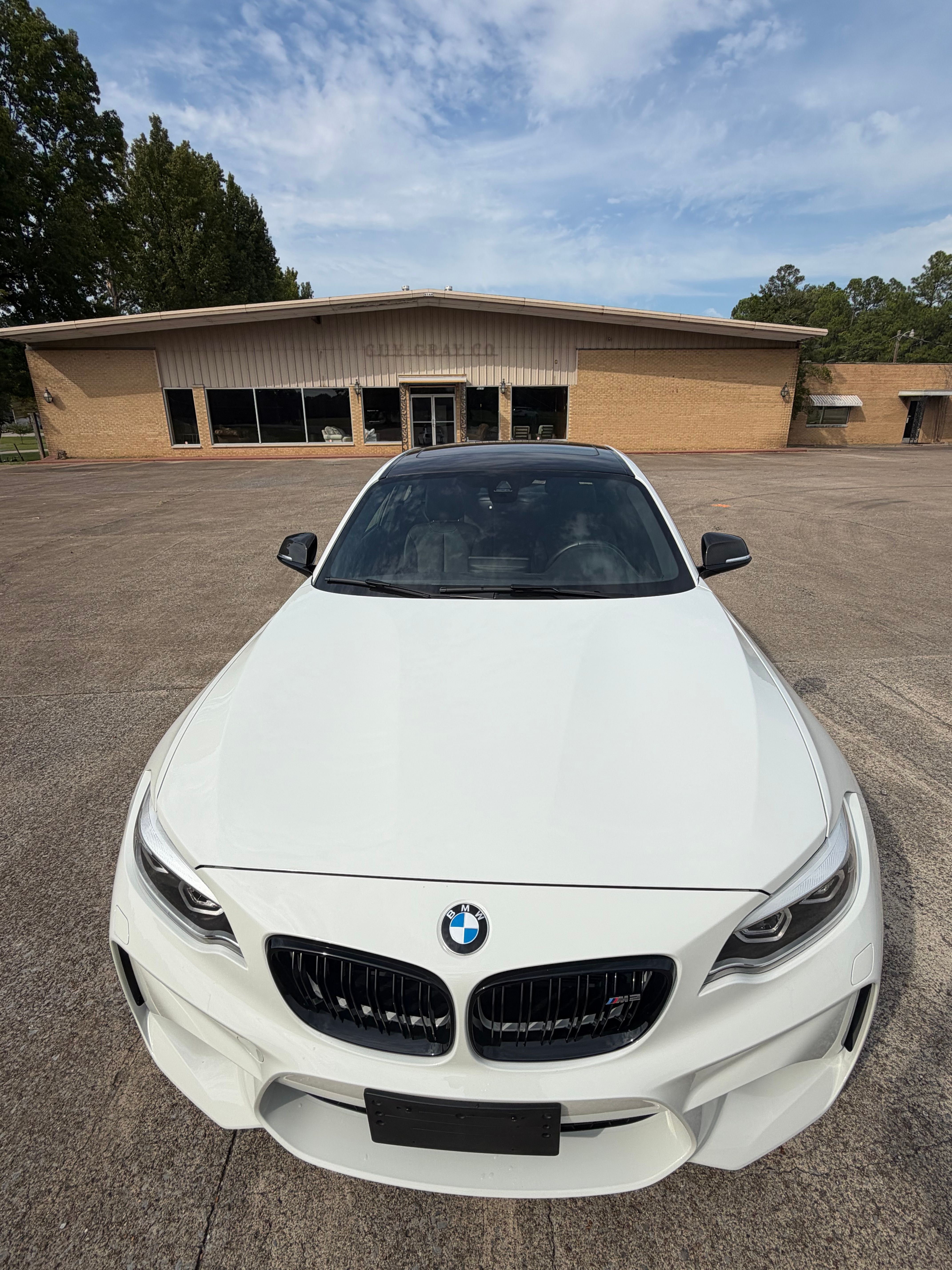 Used 2018 BMW M2 RWD image 5