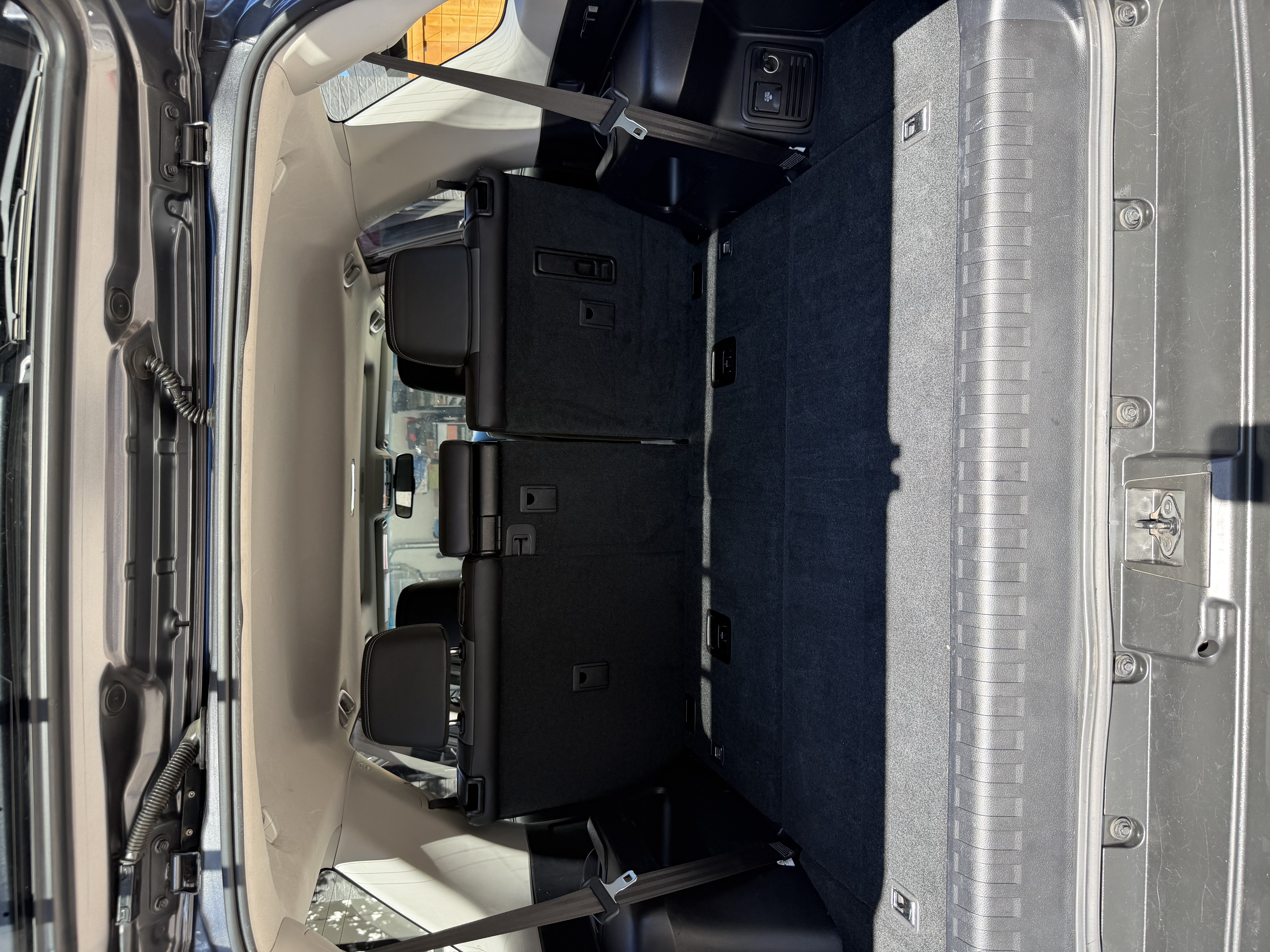 Used 2018 Toyota 4Runner SR5 Premium AWD/4WD image 8
