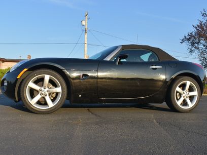 Used 2006 Pontiac Solstice Convertible w/ Premium Package