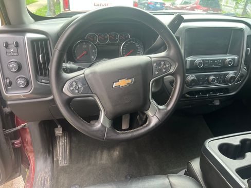Used 2017 Chevrolet Silverado 1500 LT w/ All Star Edition AWD/4WD image 8