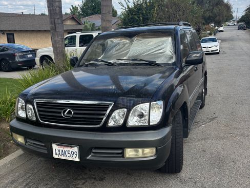 Used 2002 Lexus LX 470 4WD image 1