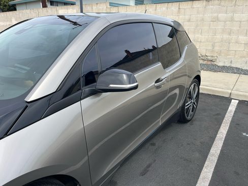 Used 2016 BMW i3 w/ Range Extender image 4