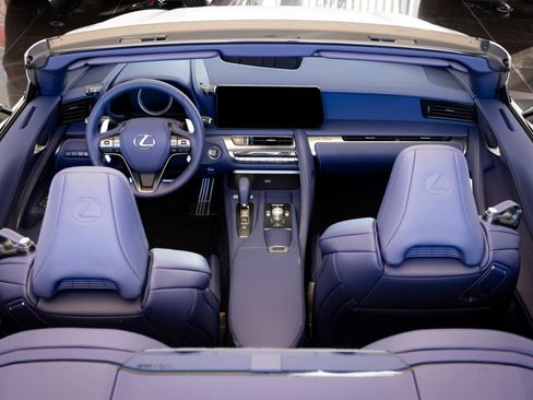 Used 2024 Lexus LC 500 Convert w/ Inspiration Series image 11