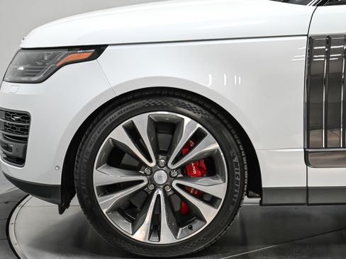 Used 2021 Land Rover Range Rover SV Autobiography Dynamic image 9