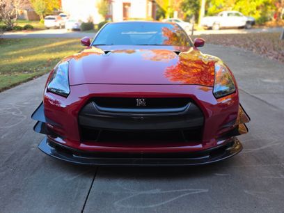 Used 2009 Nissan GT-R Premium